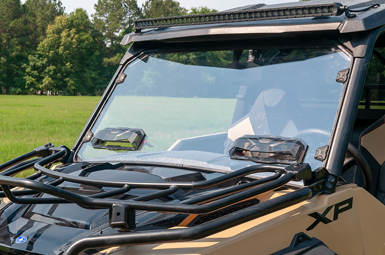 Toolless Versa-Vent Windshield (Scratch Resistant Polycarbonate 